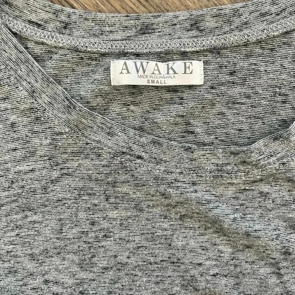 Awake women’s top - Picture 2 of 2
